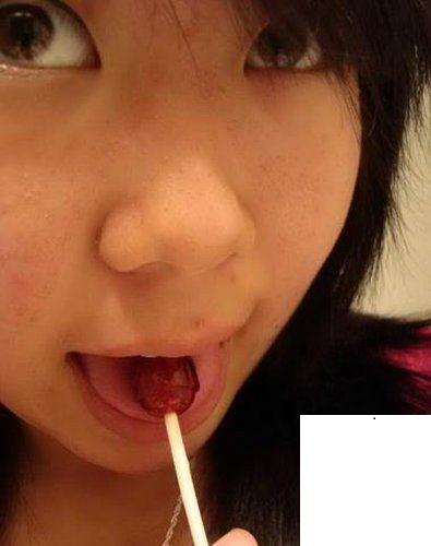肉妹小穴喜歡吃棒棒糖 (34P)