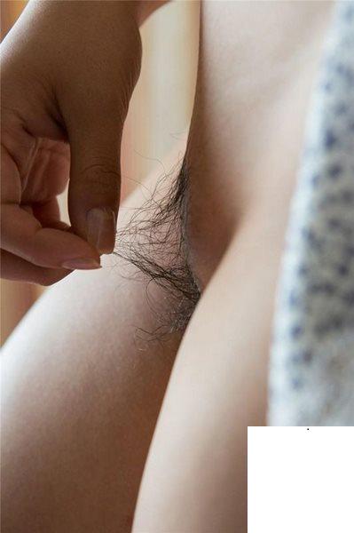 羽茜翹臀巨乳
