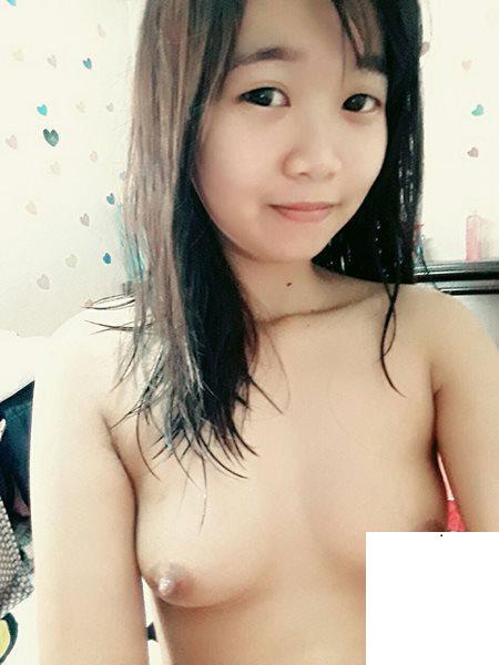 一個水多毛少的小情人 (10P)