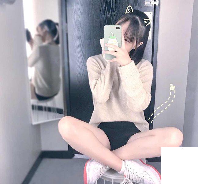 一個水多毛少的小情人 (10P)