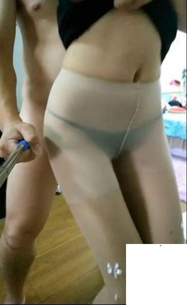 教舞蹈的少婦 (14P)