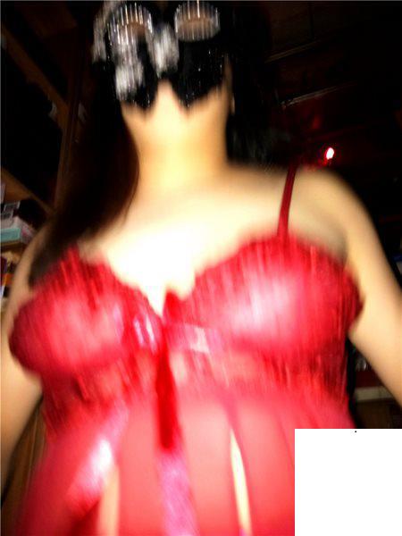 小太妹褪去強硬的外衣 女性柔美惹人憐惜 (13P)