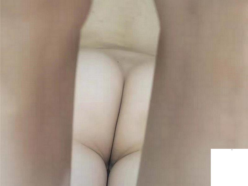 大戰白虎老婆 身材很好 (21P)