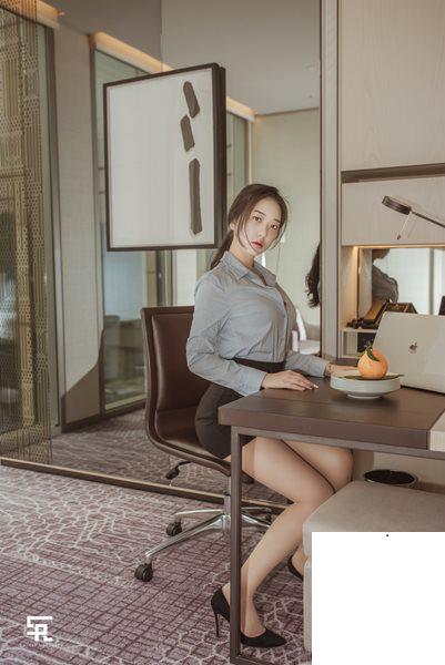SAINT Photolife - Zenny (신재은) - Vol.6 (30P)