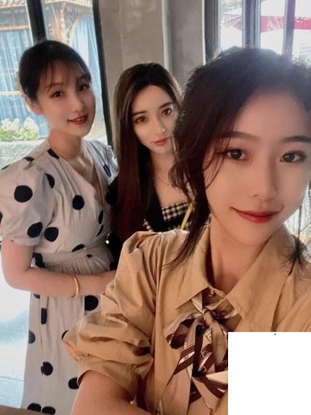 網紅大尺度唯美私拍 (26P)
