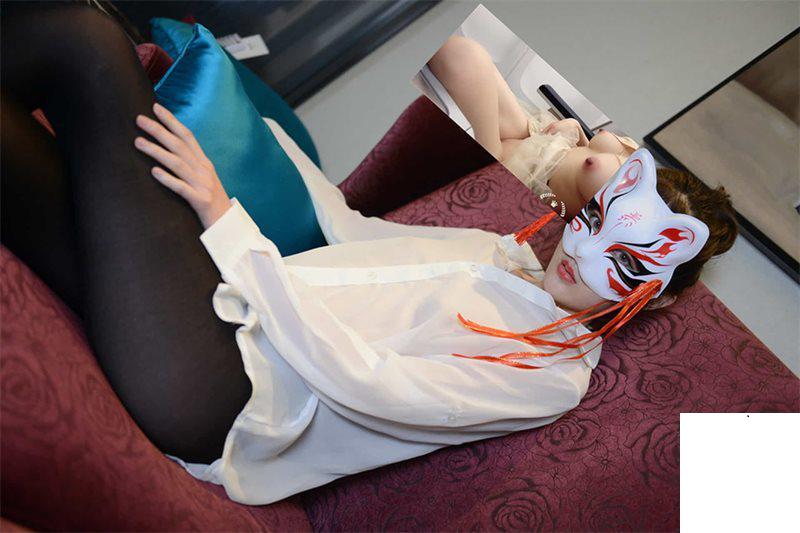 超美粉穴全裸大尺度 黑絲魅惑勾引攝影師