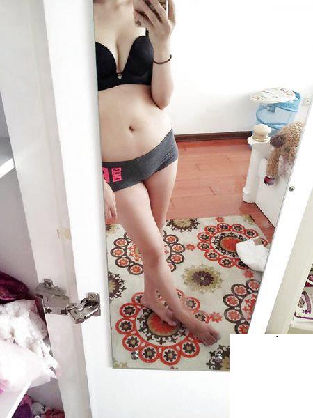 就是喜歡啪啪的小女神 (19P)