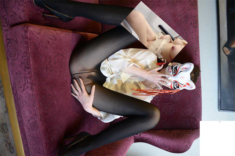 超美粉穴全裸大尺度 黑絲魅惑勾引攝影師