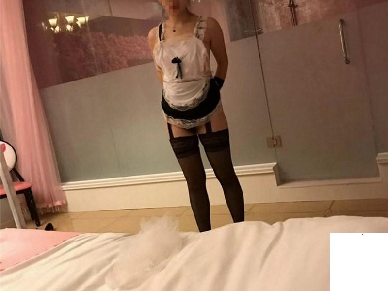 今晚做花房姑娘 把情趣拉滿 (43P)