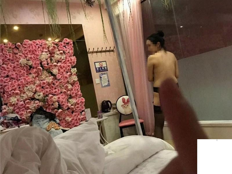 今晚做花房姑娘 把情趣拉滿 (43P)
