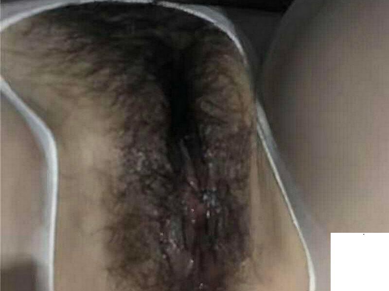 內褲扒下來 一看都是水 (11P)