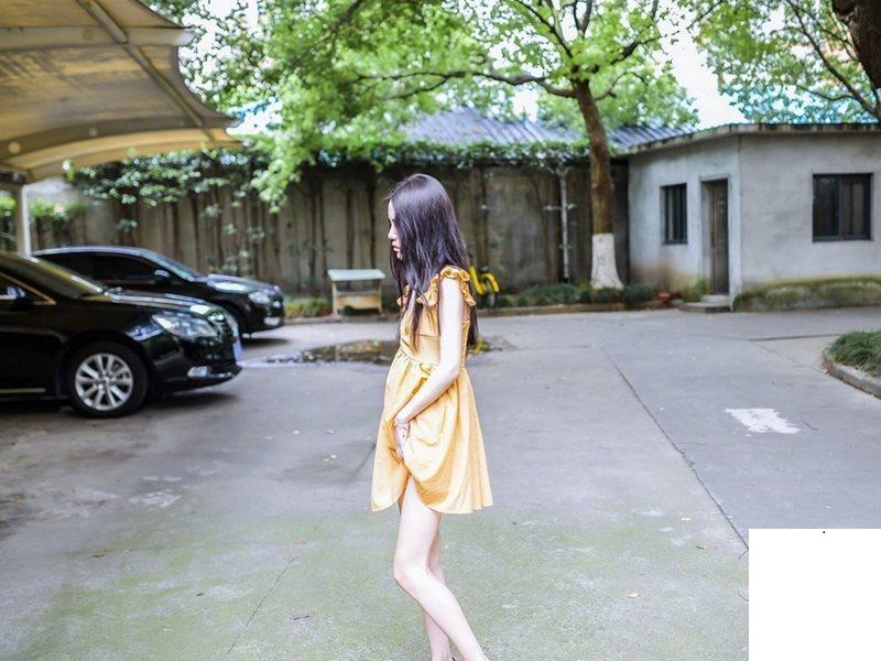 上海大學妹自拍露出 (25P)