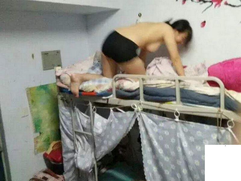 大學寢室拍攝 妹子們真開放 (15P)