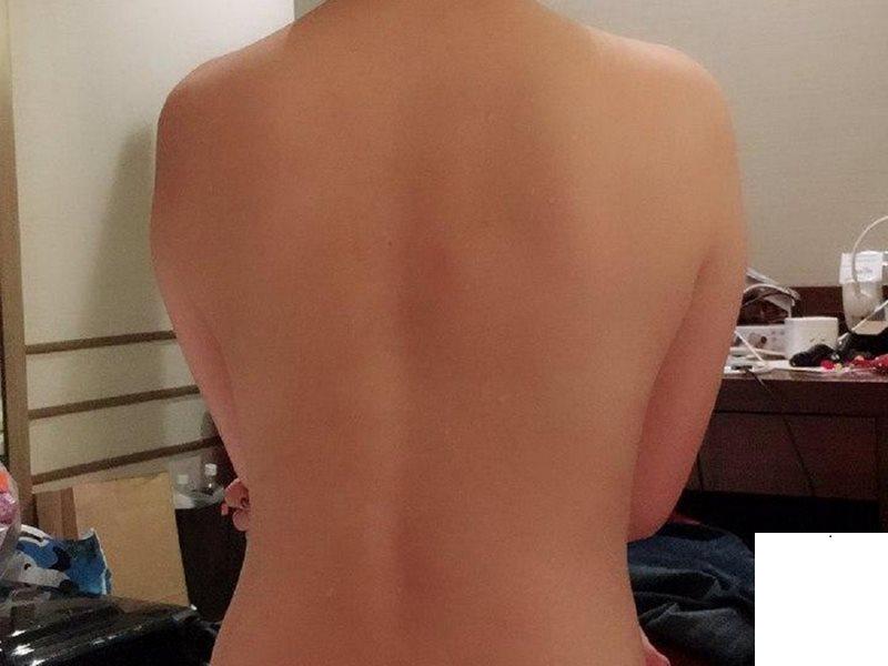 女神級大學妹自拍 (53P)