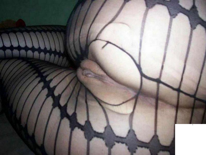 狼女的大屁股各種騷 (11P)