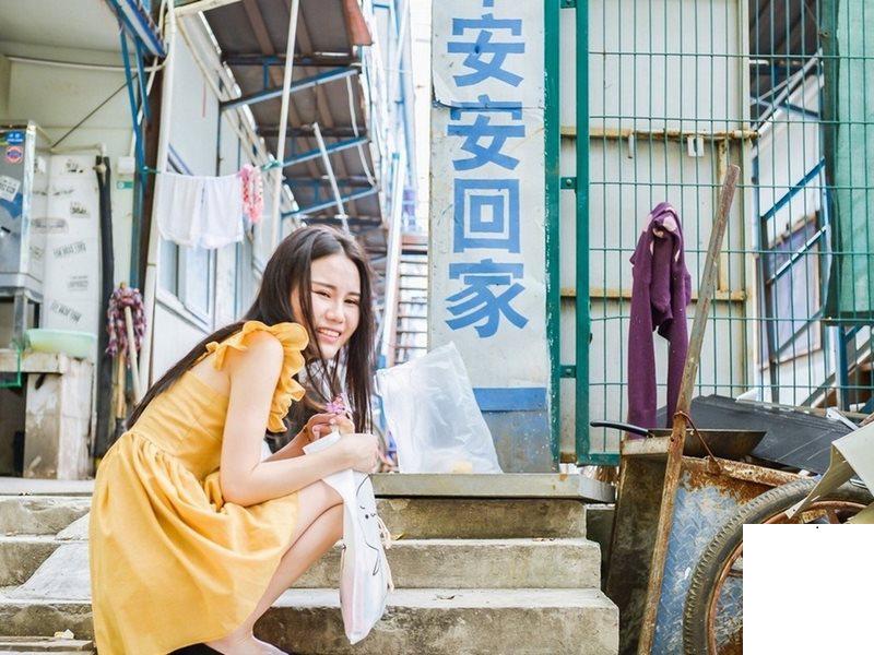 上海大學妹自拍露出 (25P)