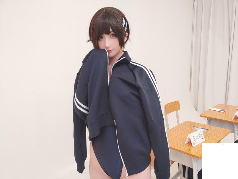 rioko涼涼子 牛頭人三ntr (95P)