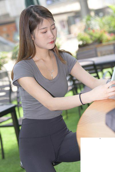 街拍女子