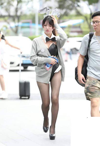 街拍女子