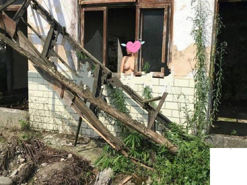 大奶人妻野外露出 (14P)