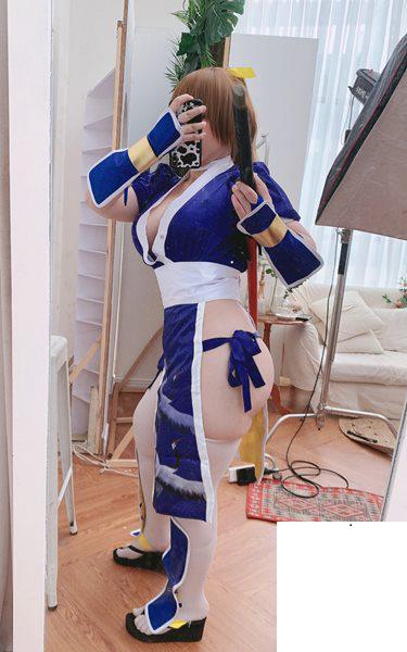 UyUy - Kasumi (52P)