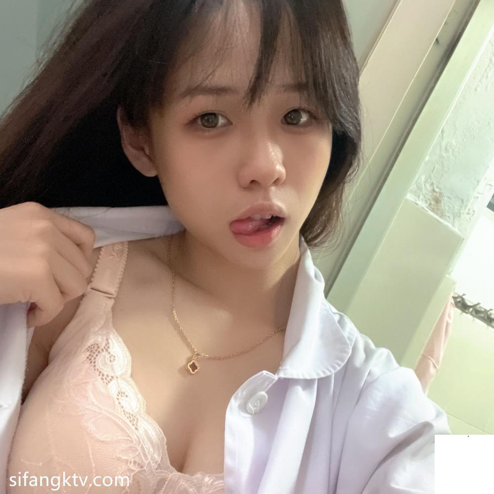 太久沒見女友要幾張照片來看看 (16P)