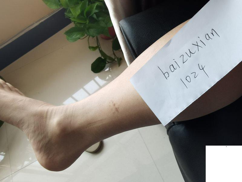 教科書式的口活：情人給我口交舔腳舔屁眼！ (36P)