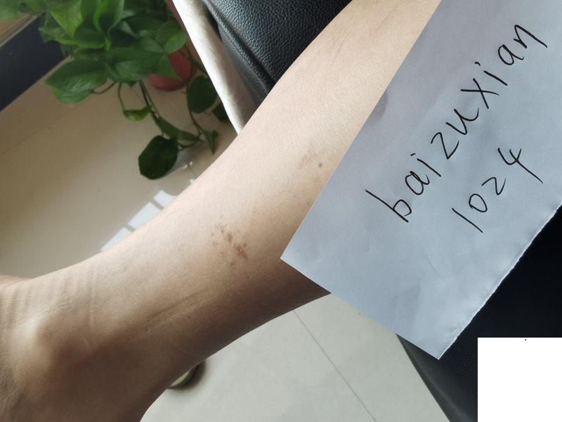 教科書式的口活：情人給我口交舔腳舔屁眼！ (36P)