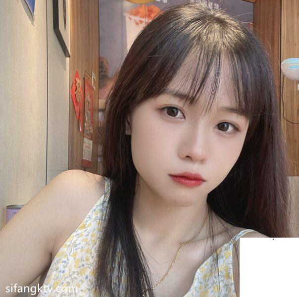 太久沒見女友要幾張照片來看看 (16P)