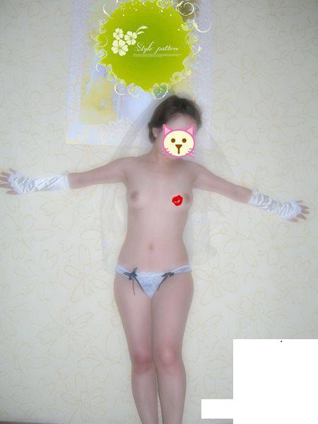 新婚夜我那又白又嫩的妻子，大家想上嗎？ (19P)