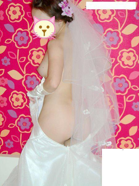 新婚夜我那又白又嫩的妻子，大家想上嗎？ (19P)