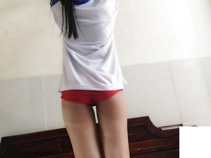 小女友稚嫩的身體 (35P)