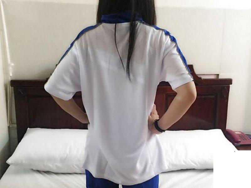 小女友稚嫩的身體 (35P)