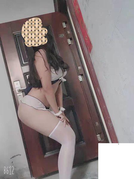 多毛大胸大屁股女友 (13P)