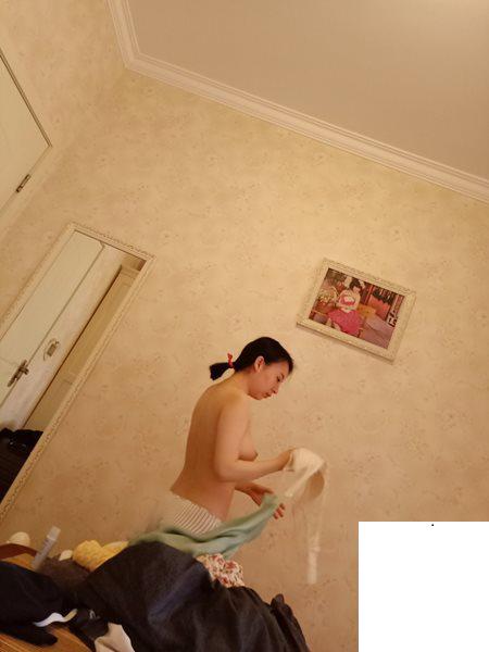 貴在真實反差婊給未婚夫帶綠帽之露臉貼 (20P)