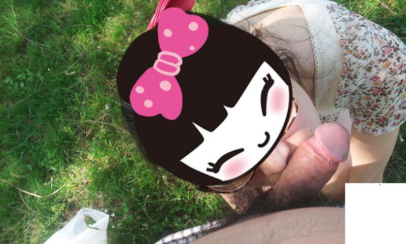 蹲在戶外吃雞 (10P)