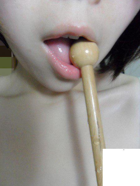 白皙少女自慰.嫩穴濕透了! (18P) [