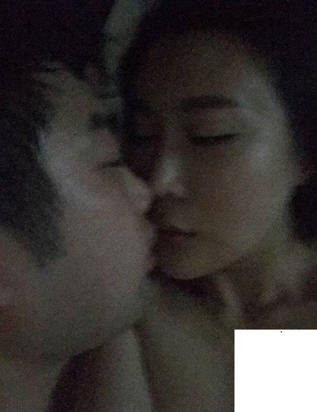 氣質富婆不但有錢，而且還漂亮 (20P)