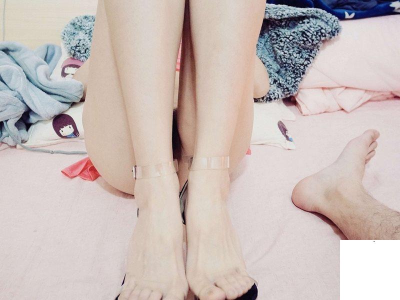 口活不錯的長腿美女 (17P)