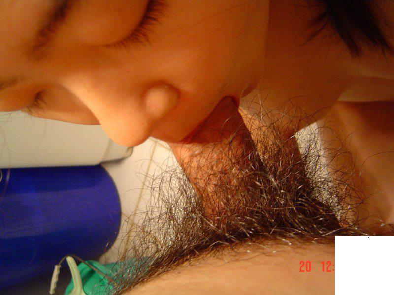 社區少婦自動投懷送抱 (15P)