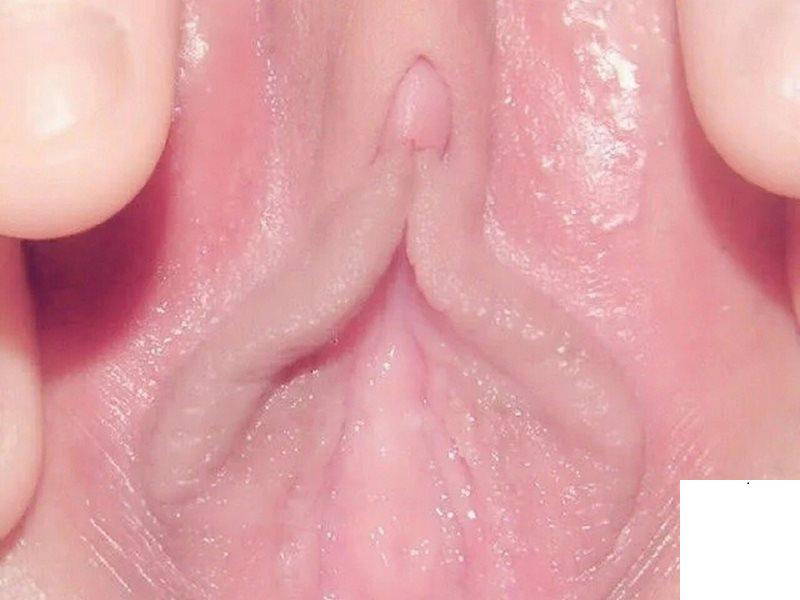 一線天嫩妹被完全玩弄 (17P)