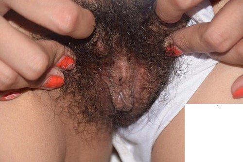 熟女人妻戶外露出掰穴自拍！ (16P)