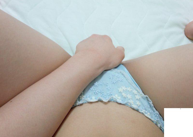 潮濕的內褲 (11P)