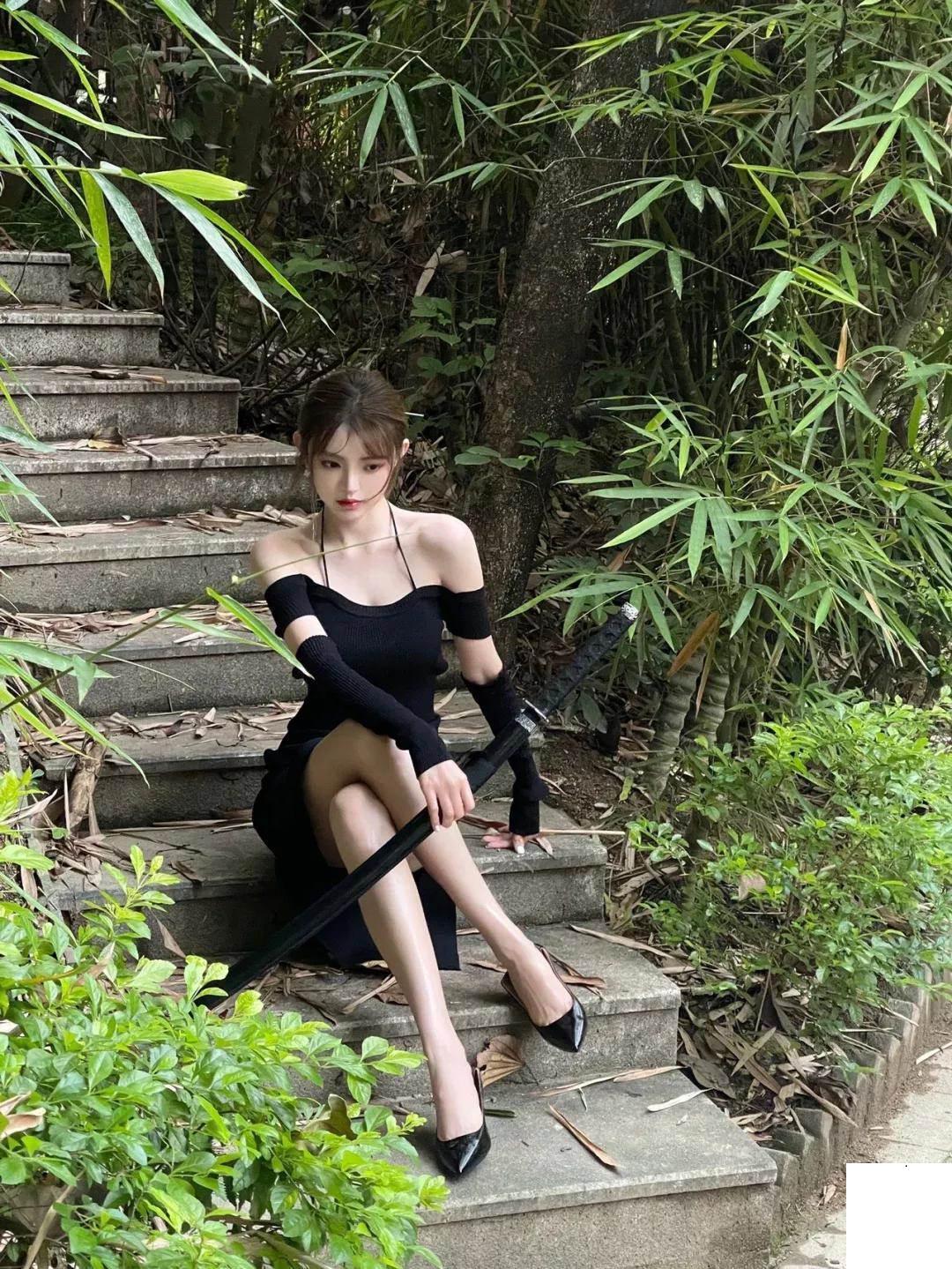 街拍美腿