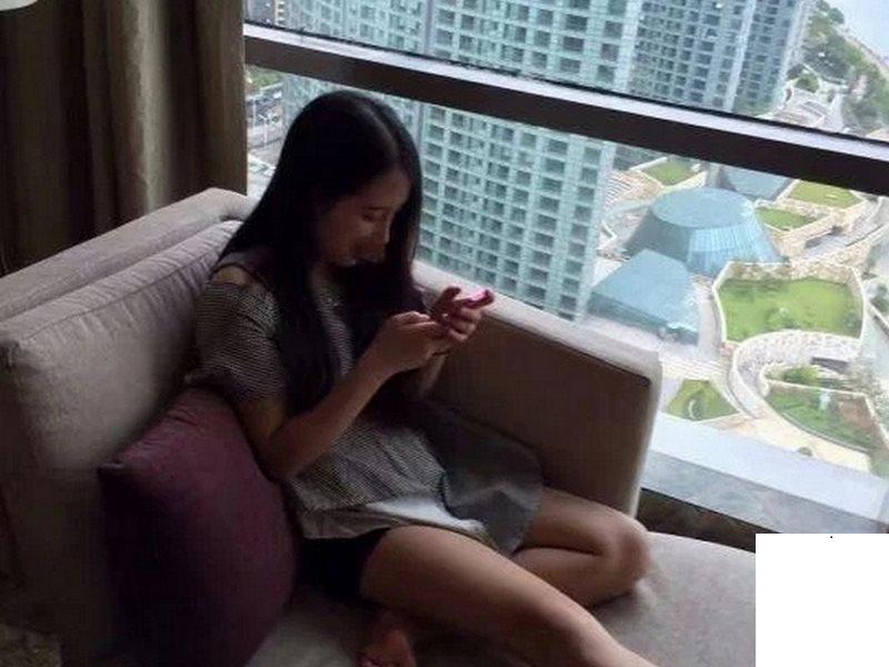 讀書時被室友搶婚了 (19P)