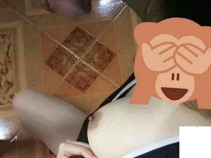 妹子喜歡用嘴巴服務 (17P)