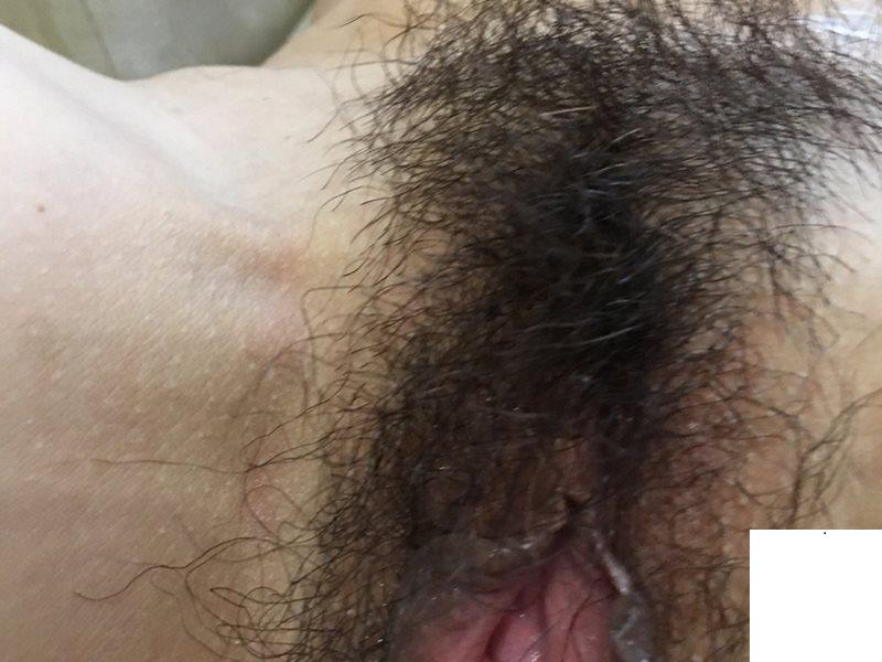炎熱的天氣 唯有少婦消暑呢 (13P)