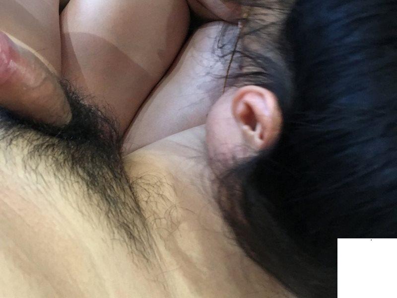 炎熱的天氣 唯有少婦消暑呢 (13P)